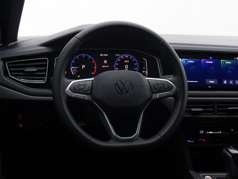 VolksWagen Nivus Highline 1.0 200 TSI Flex Aut.