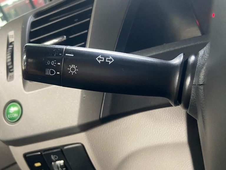 Honda Civic Sedan LXS 1.8/1.8 Flex 16V Aut. 4p