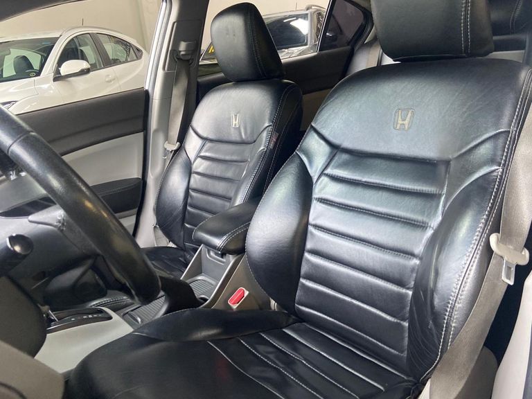 Honda Civic Sedan LXS 1.8/1.8 Flex 16V Aut. 4p