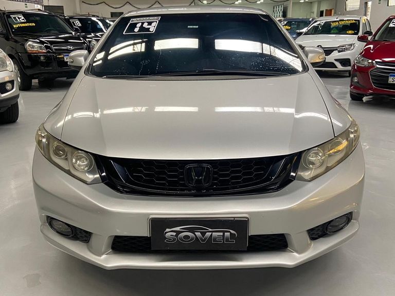 Honda Civic Sedan LXS 1.8/1.8 Flex 16V Aut. 4p