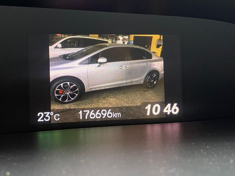 Honda Civic Sedan LXS 1.8/1.8 Flex 16V Aut. 4p