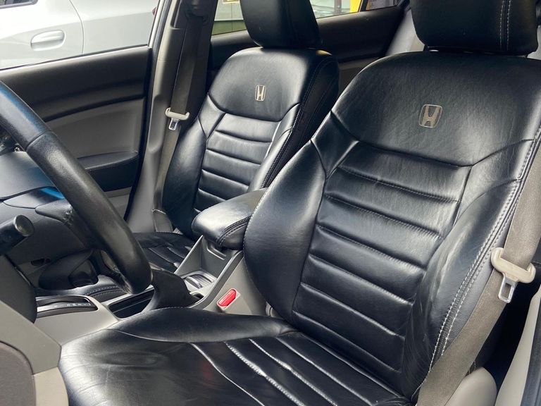 Honda Civic Sedan LXS 1.8/1.8 Flex 16V Aut. 4p