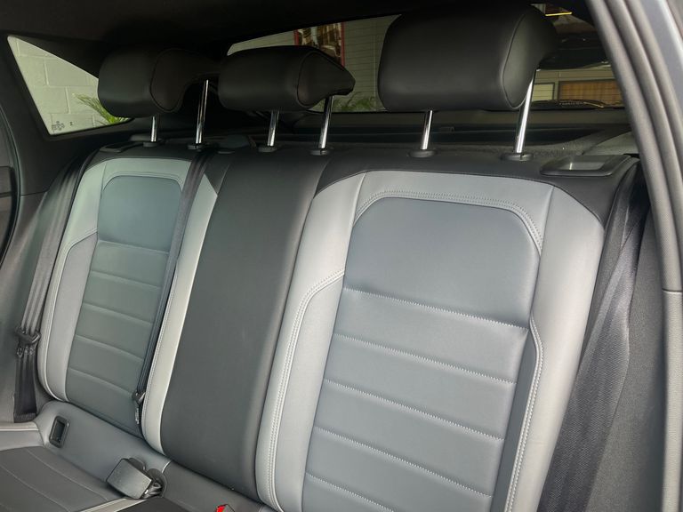 VolksWagen Nivus Highline 1.0 200 TSI Flex Aut.