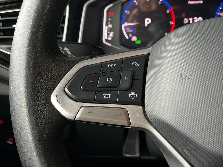 VolksWagen Nivus Highline 1.0 200 TSI Flex Aut.