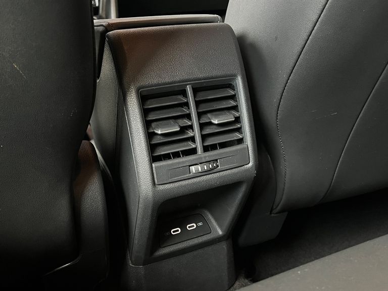 VolksWagen Nivus Highline 1.0 200 TSI Flex Aut.