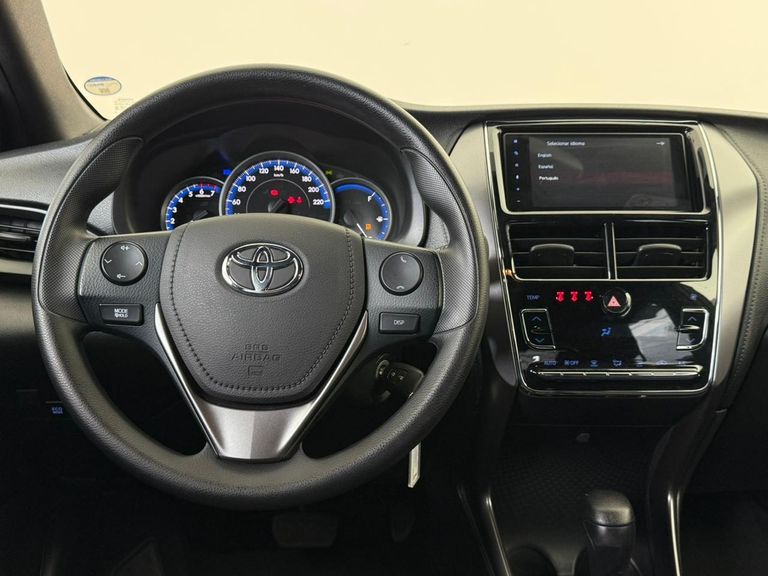 Toyota YARIS XL 1.5 Flex 16V 5p Aut.