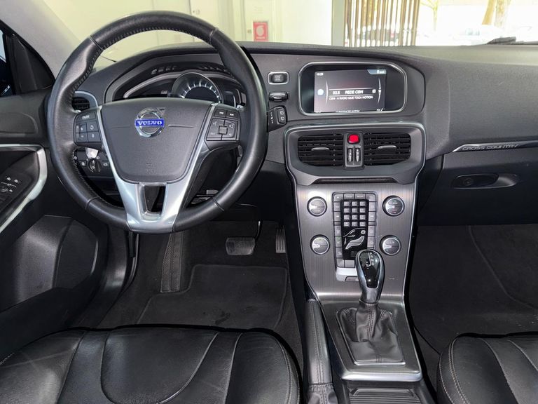 Volvo V40 T-5 Cross Country 2.0 Awd Aut.