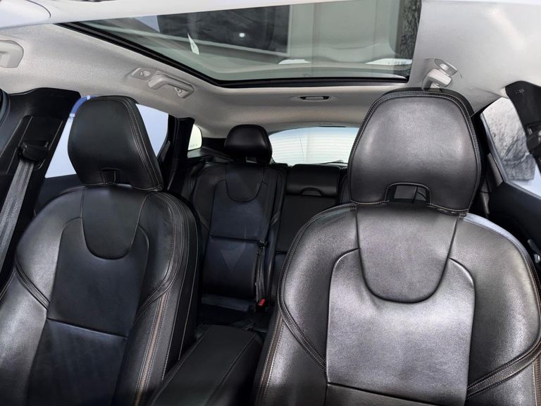 Volvo V40 T-5 Cross Country 2.0 Awd Aut.