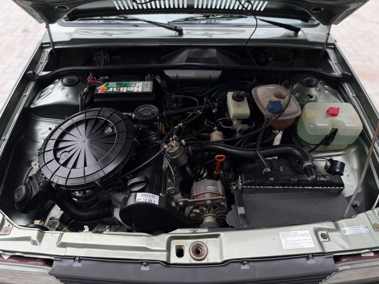 VolksWagen Gol CLi / CL 1.8