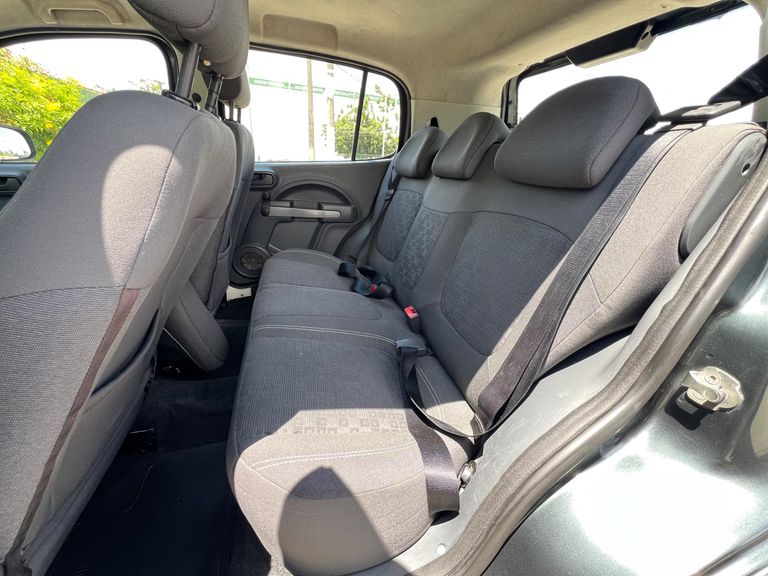 Fiat UNO VIVACE Celeb. 1.0 EVO F.Flex 8V 5p