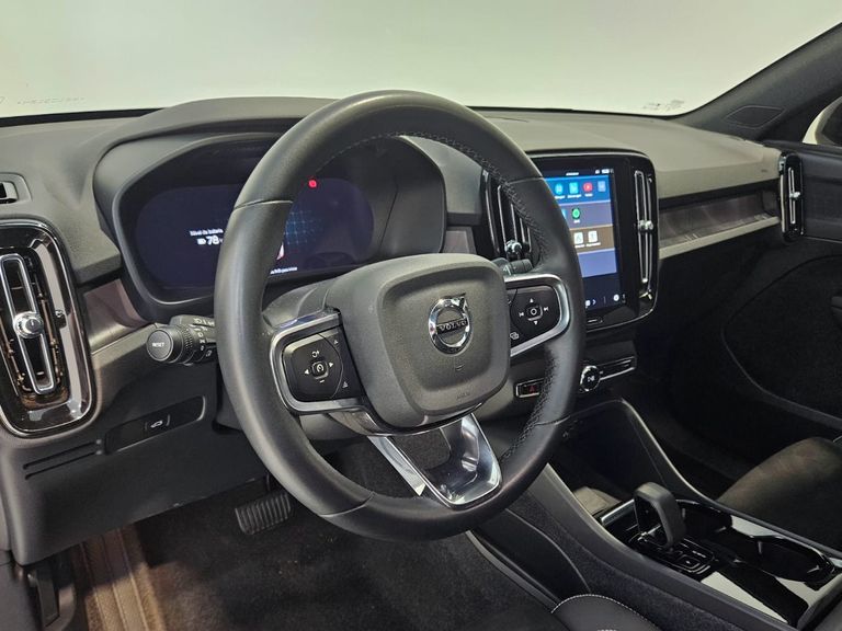 Volvo C40 Recharge Plus (Elétrico)