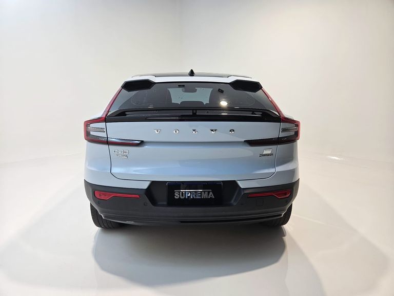 Volvo C40 Recharge Plus (Elétrico)