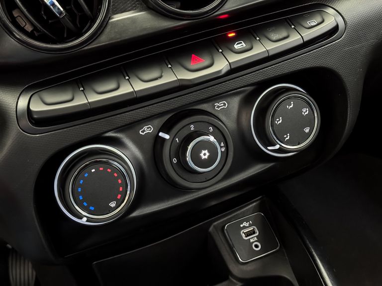 Fiat CRONOS DRIVE 1.3 8V Flex