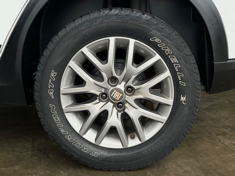 Fiat ARGO TREKKING 1.3 8V Flex