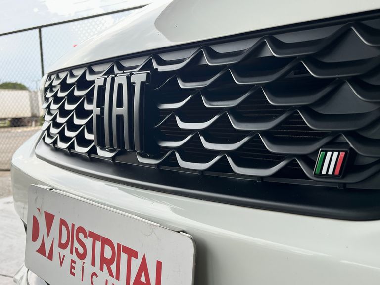 Fiat ARGO TREKKING 1.3 8V Flex