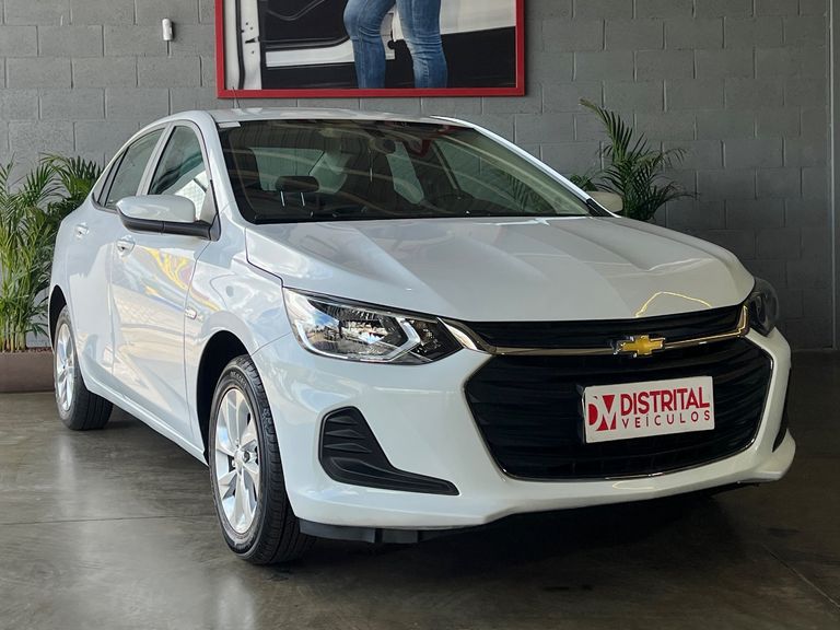 Chevrolet ONIX SEDAN Plus LT 1.0 12V Flex 4p Mec.