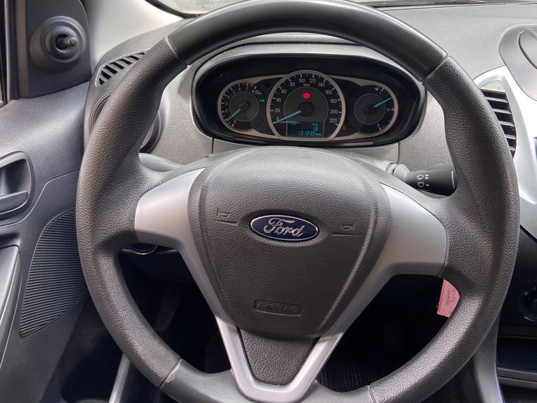 Ford Ka 1.5 SE/SE PLUS 16V Flex 5p