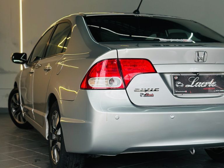 Honda Civic Sed. LXL/ LXL SE 1.8 Flex 16V Aut.