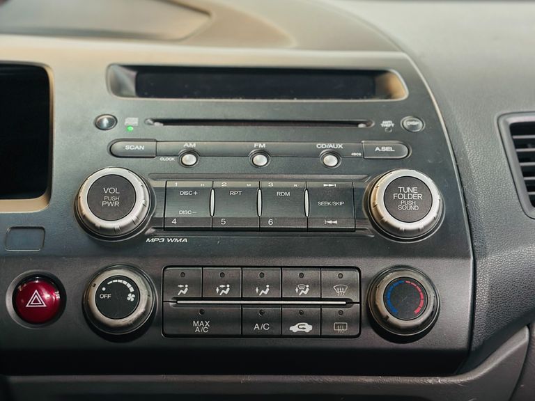 Honda Civic Sed. LXL/ LXL SE 1.8 Flex 16V Aut.