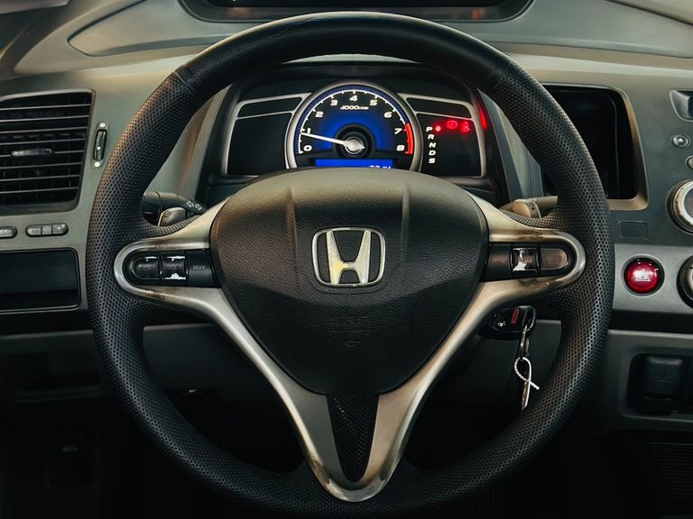 Honda Civic Sed. LXL/ LXL SE 1.8 Flex 16V Aut.