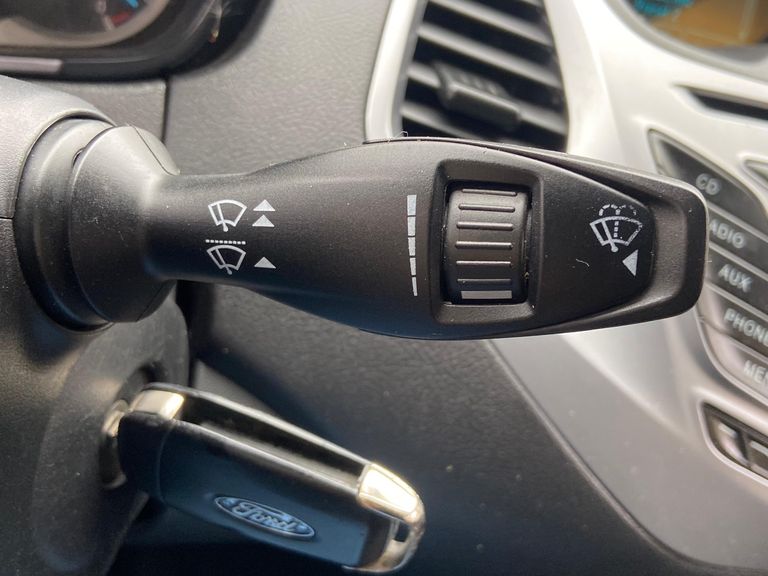 Ford Ka 1.0 SE/SE Plus TiVCT Flex 5p