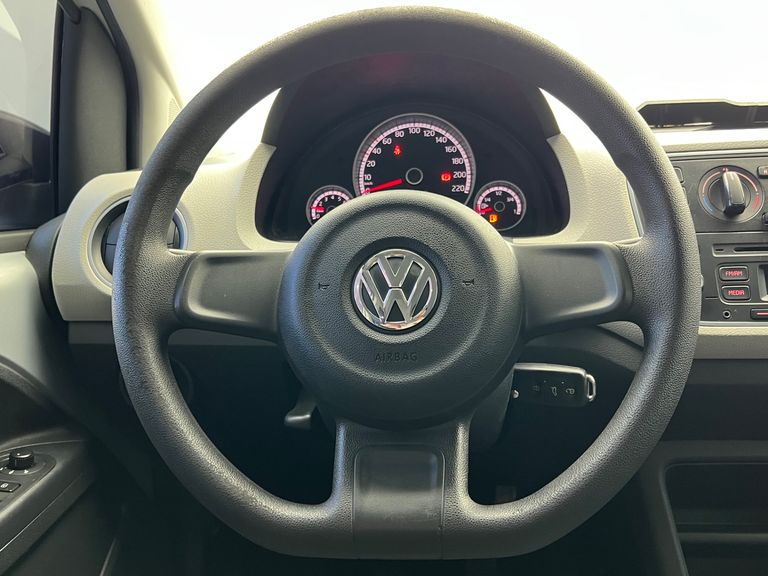 VolksWagen up! move 1.0 TSI Total Flex 12V 5p