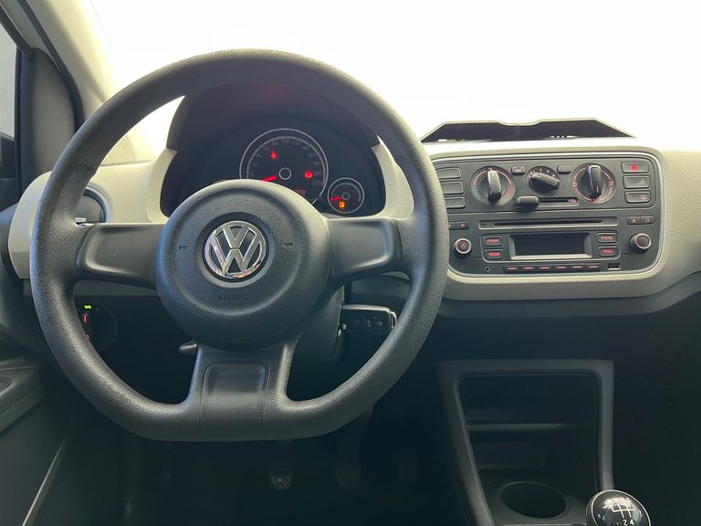VolksWagen up! move 1.0 TSI Total Flex 12V 5p