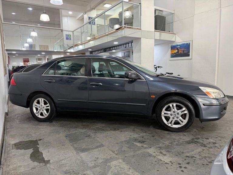 Honda Accord Sedan LX 2.0 16V 150/156cv Aut.