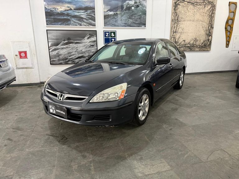Honda Accord Sedan LX 2.0 16V 150/156cv Aut.
