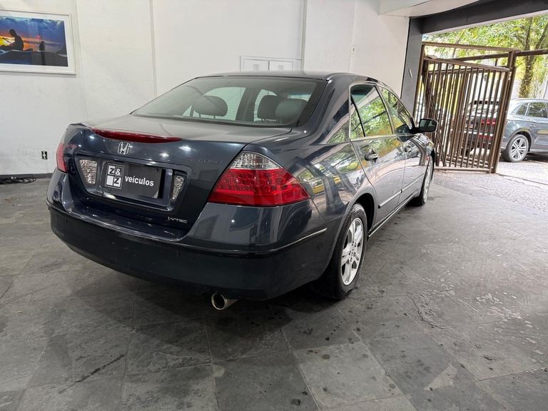 Honda Accord Sedan LX 2.0 16V 150/156cv Aut.