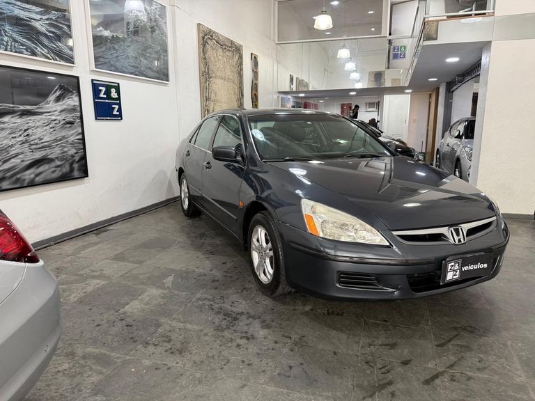 Honda Accord Sedan LX 2.0 16V 150/156cv Aut.