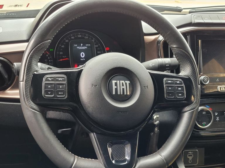 Fiat Strada Ranch 1.3 Flex 8V CD Aut.