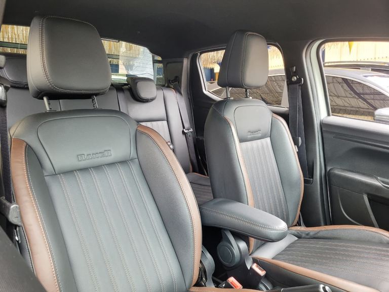 Fiat Strada Ranch 1.3 Flex 8V CD Aut.