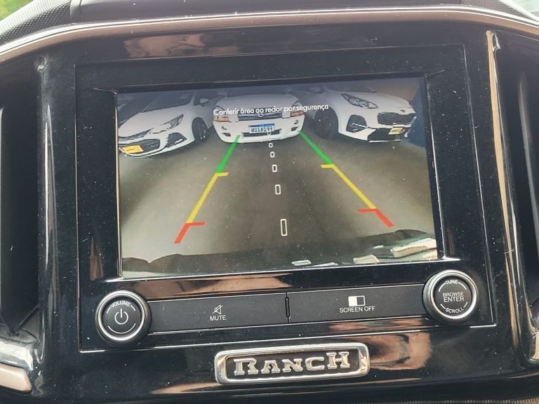 Fiat Strada Ranch 1.3 Flex 8V CD Aut.