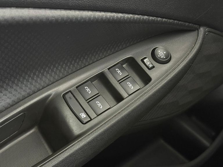 Chevrolet ONIX HATCH LT 1.0 12V Flex 5p Mec.