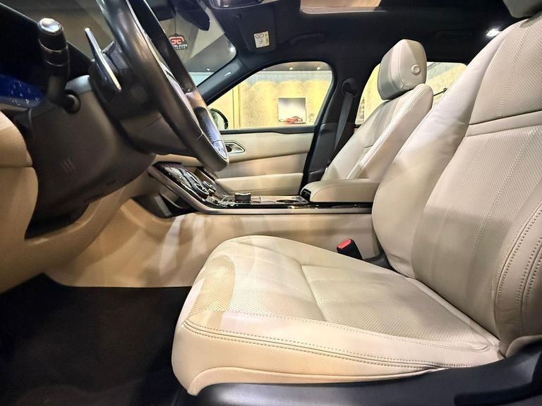 Land Rover Range R. VELAR SE 3.0 4x4 V6 380cv Aut.
