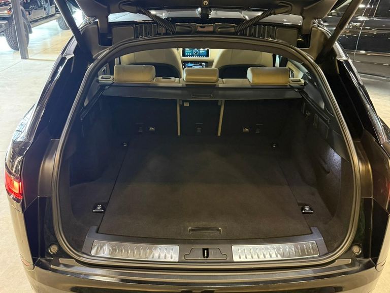 Land Rover Range R. VELAR SE 3.0 4x4 V6 380cv Aut.