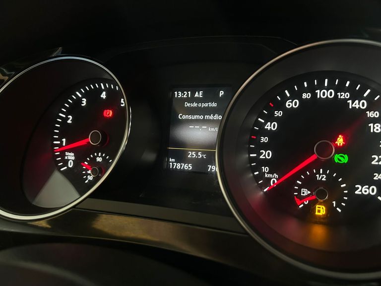 VolksWagen JETTA Highline 2.0 TSI 16V 4p Tiptronic