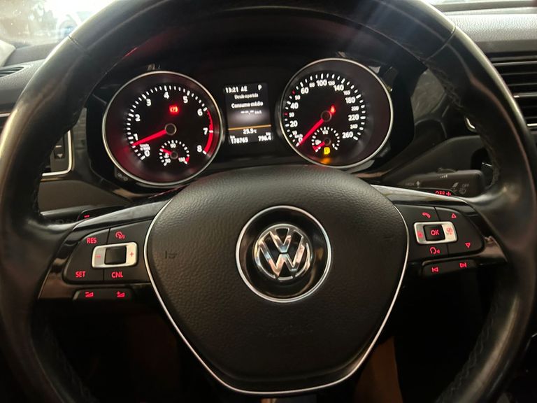 VolksWagen JETTA Highline 2.0 TSI 16V 4p Tiptronic