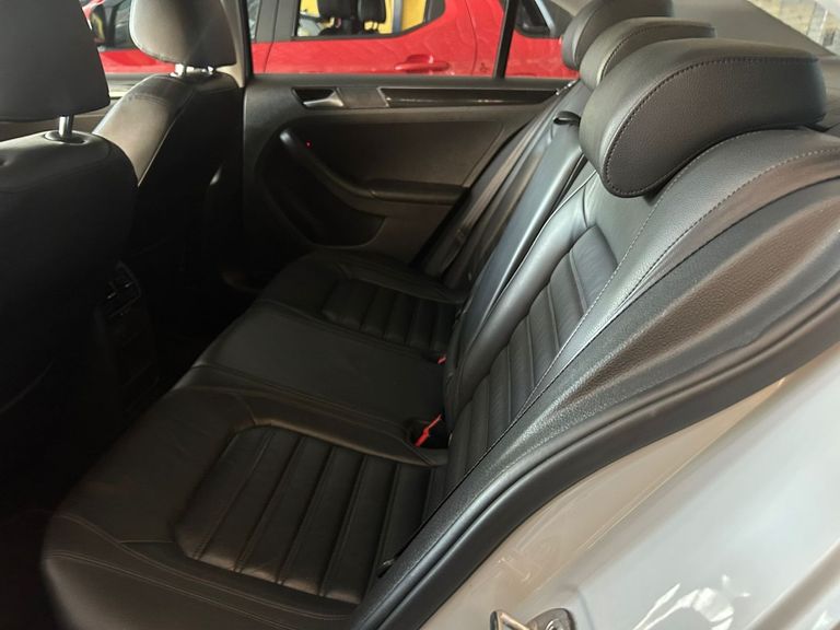 VolksWagen JETTA Highline 2.0 TSI 16V 4p Tiptronic