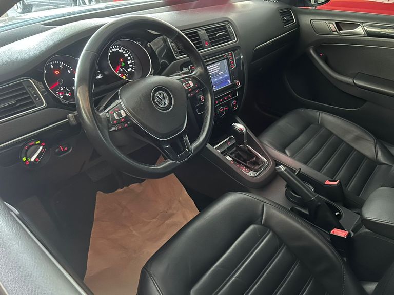 VolksWagen JETTA Highline 2.0 TSI 16V 4p Tiptronic