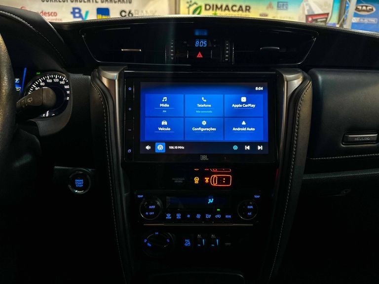 Toyota Hilux SW4 SRX 4x4 2.8 TDI 16V Dies. Aut.