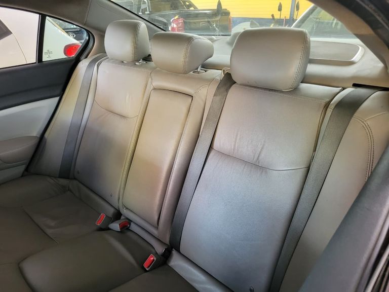 Honda Civic Sedan LXR 2.0 Flexone 16V Aut. 4p