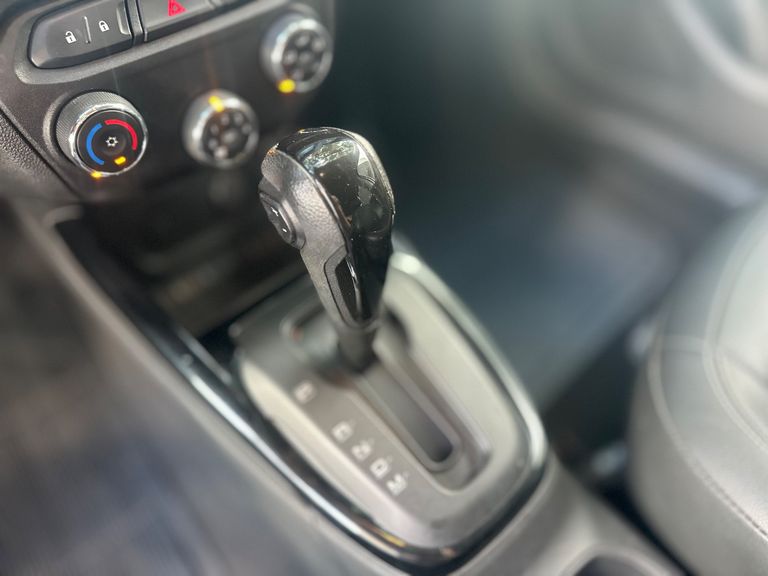 Chevrolet ONIX HATCH LTZ 1.4 8V FlexPower 5p Aut.