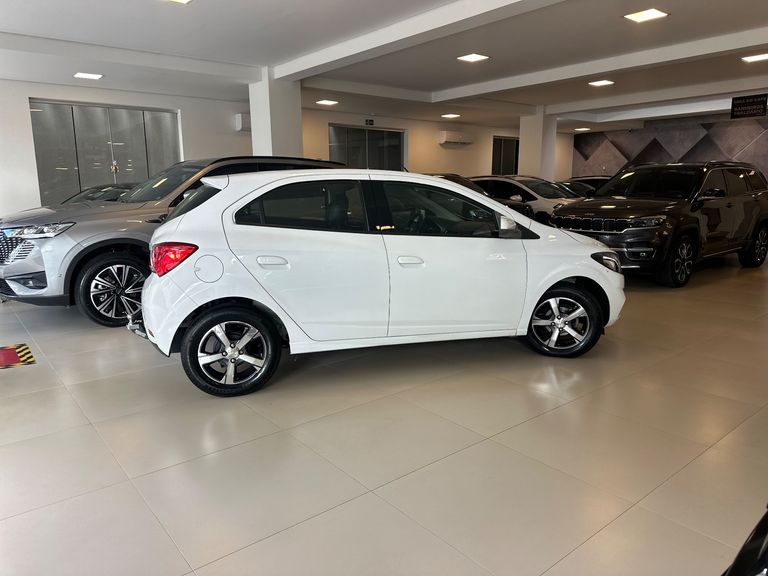 Chevrolet ONIX HATCH LTZ 1.4 8V FlexPower 5p Aut.