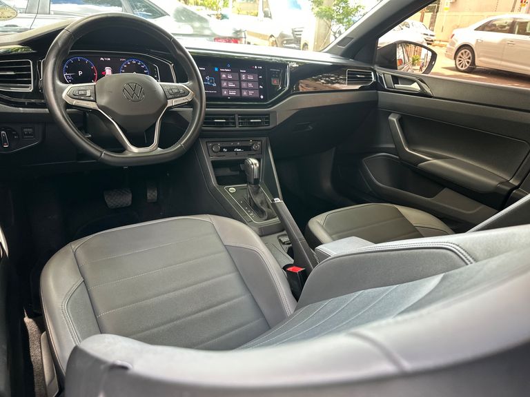 VolksWagen Nivus Highline 1.0 200 TSI Flex Aut.