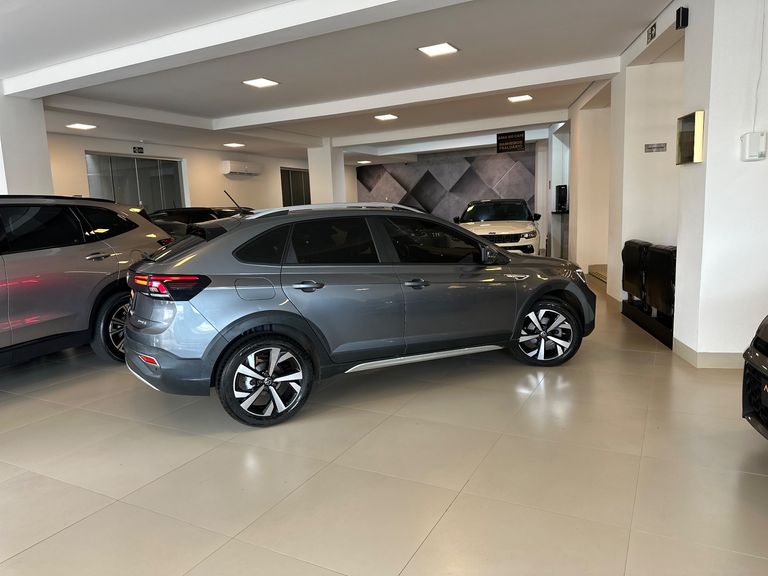 VolksWagen Nivus Highline 1.0 200 TSI Flex Aut.