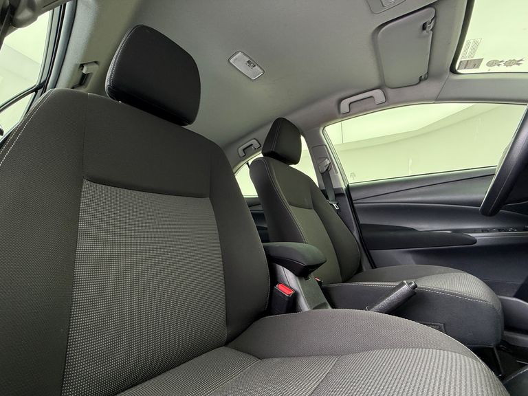 Toyota YARIS XL Sedan 1.5 Flex 16V 4p Aut.