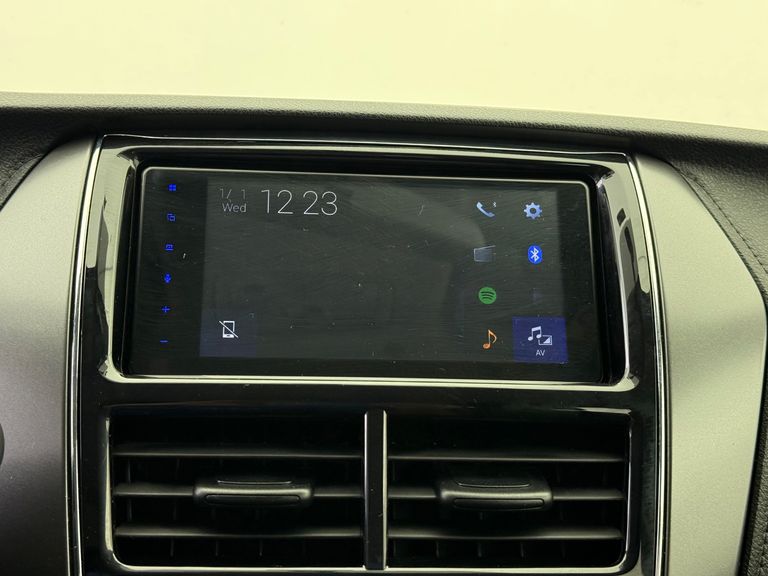 Toyota YARIS XL Sedan 1.5 Flex 16V 4p Aut.