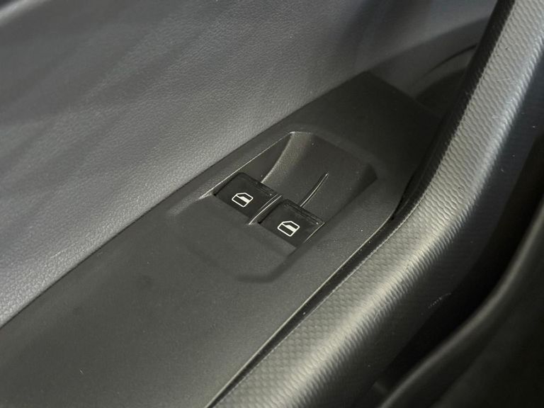 VolksWagen Polo Track 1.0 Flex 12V 5p